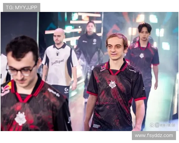 以Caps中路为核心探讨英雄联盟职业联赛中的战术演变与团队合作机制分析