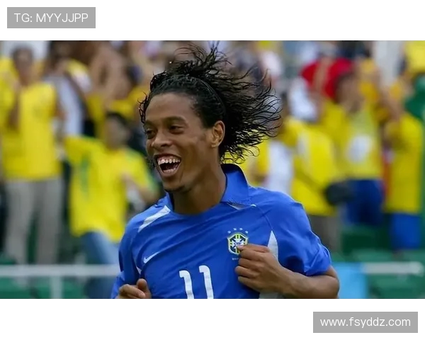 罗纳尔迪尼奥:从天赋神童到足坛传奇的辉煌征程 罗纳尔迪尼奥:从天赋神童到足坛传奇的辉煌征程