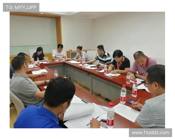 上海攀岩队近期状态对比分析及未来发展趋势探讨 上海攀岩队近期状态对比分析及未来发展趋势探讨