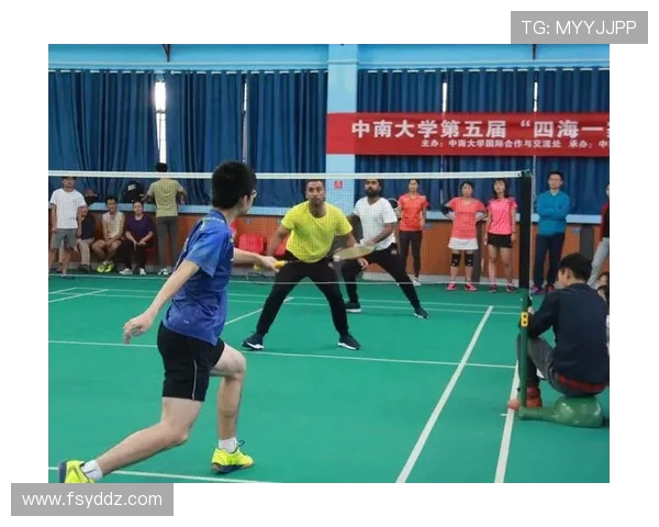 杭州羽毛球队以85分领跑总决赛积分榜展现强劲实力与团队合作精神